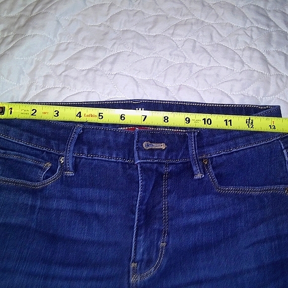 WHBM Mid-rise skinny crop - Picture 5 of 7